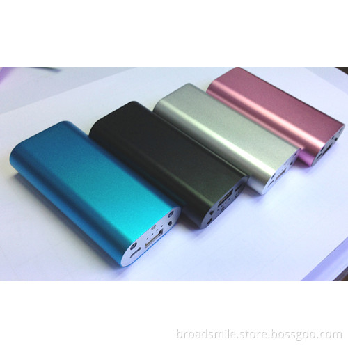 2013 New Arrival Wholesale 5600mAh powerbank for smartphones
